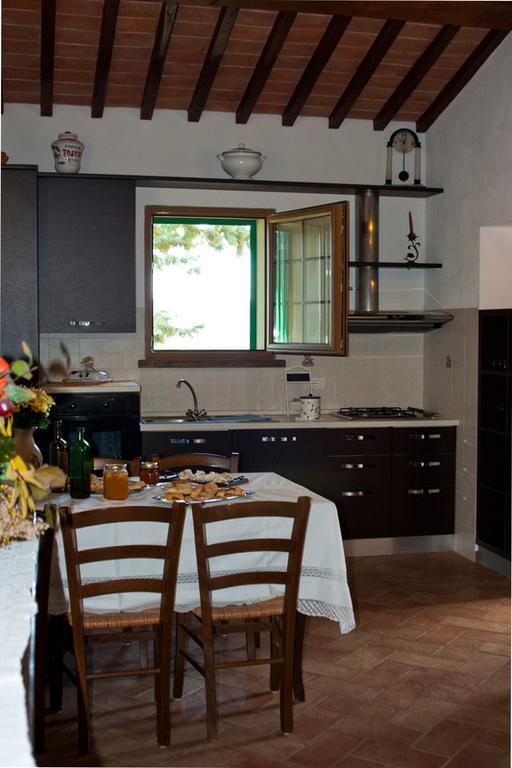 Agriturismo Rosa dei Venti Pomarance Esterno foto